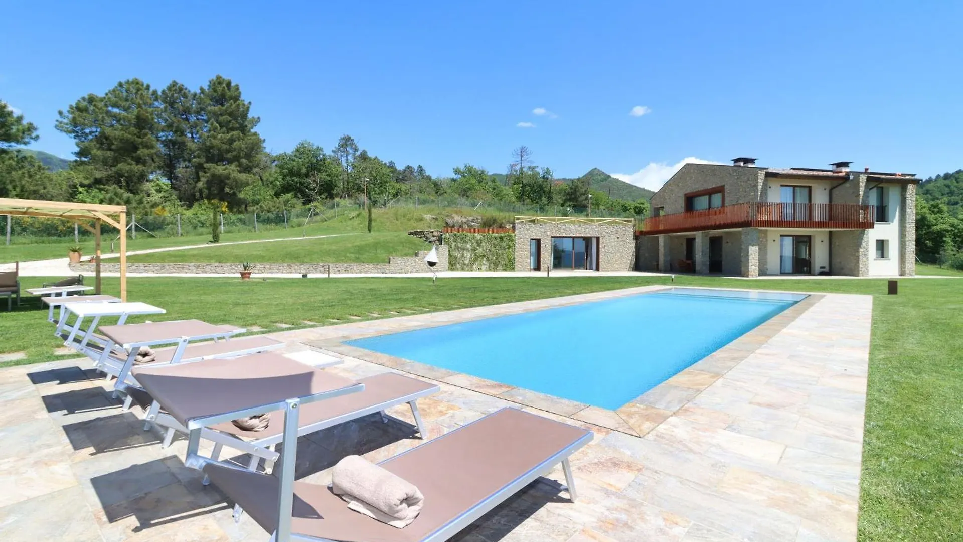 Villa Poggio Ai Sassi-Private Villa & Pool ريغلو إيطاليا